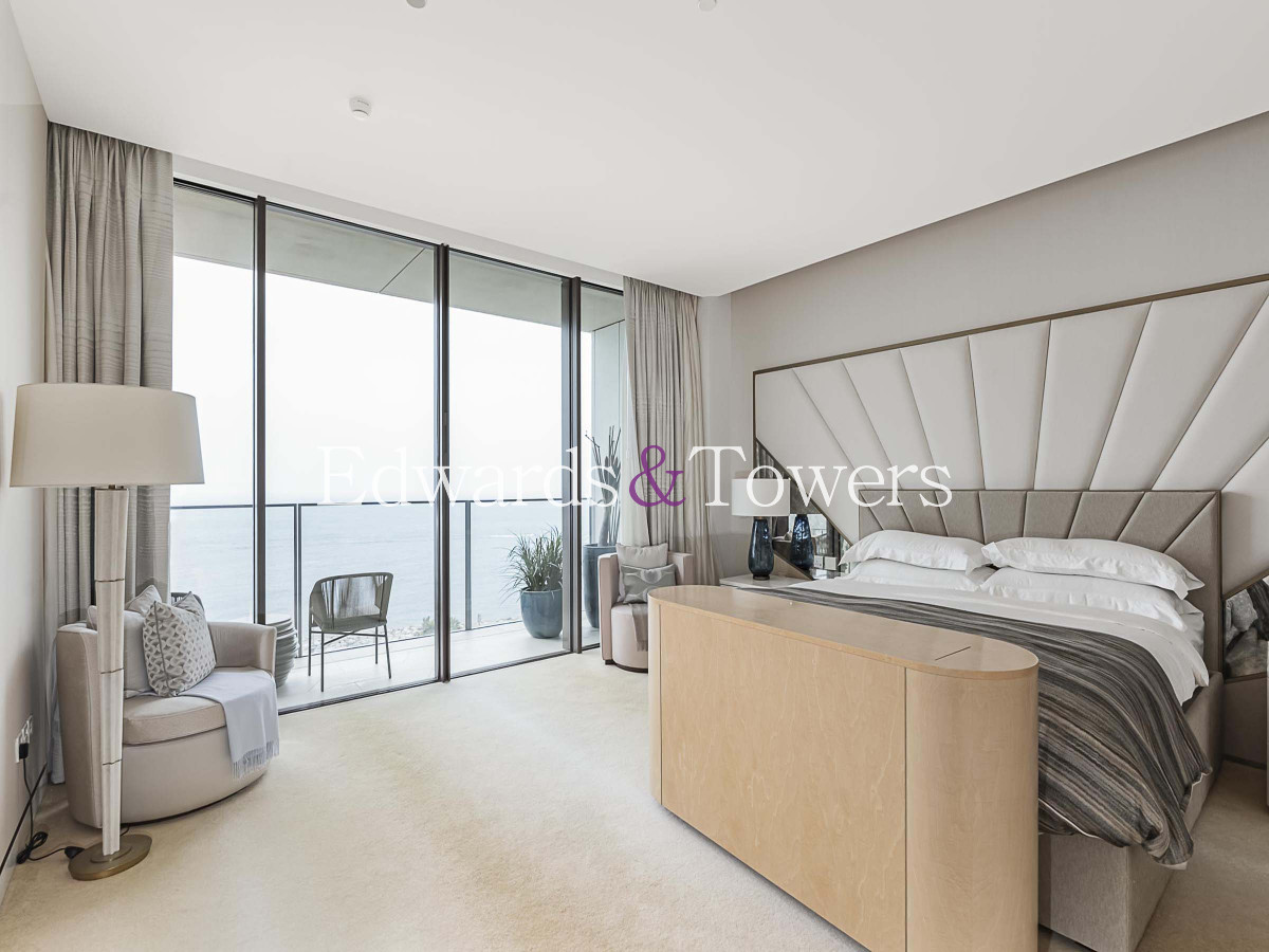 Ex Show Home | Furnished | View Today | Dual View